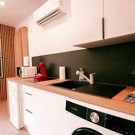 5 2 Pièces Avec Parking * Aix-les-Bains